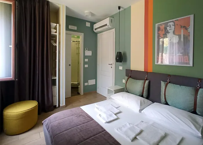 I Registi מלון סקליאה