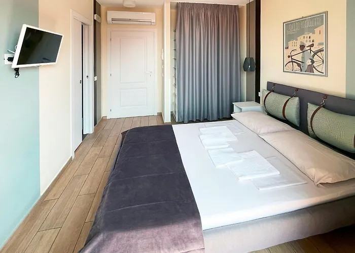 I Registi מלון סקליאה