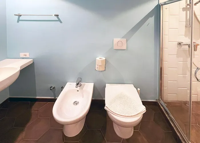 מלון I Registi *