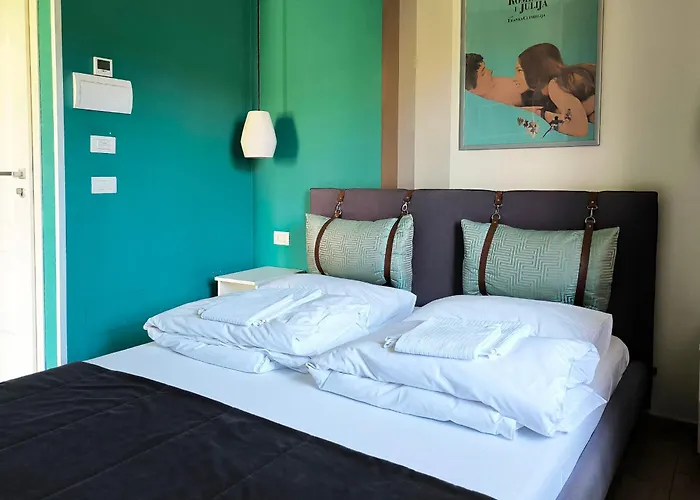 I Registi מלון סקליאה